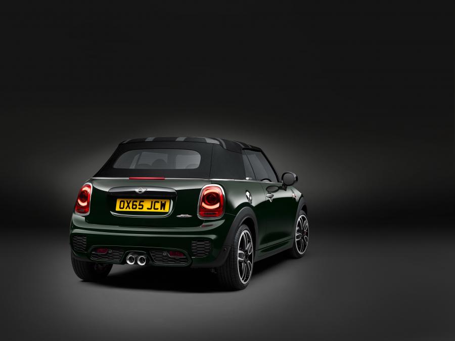  Mini Cooper S JCW Cabrio 2016 года  (фото 7 из 104)